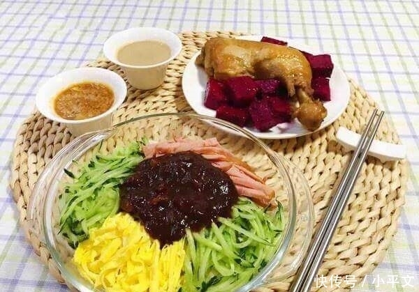  有害|遇见这种面条别买，可能是“甲醛面条”对身体有害，抓紧告诉家人