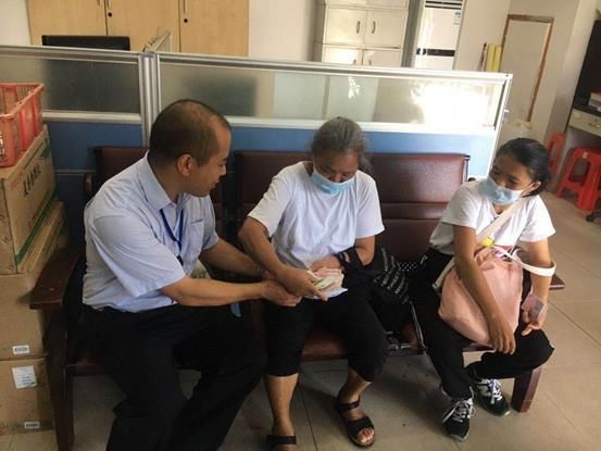  服务热线|捡到归还乘客7千多救命钱，中山公交司机称“只是做了该做的事”