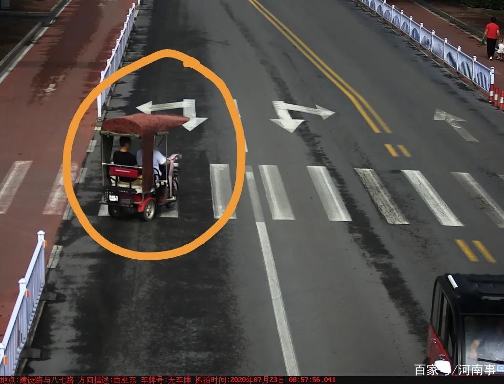 自行车|长葛交警监控：昨天，看谁家电动自行车及三、四轮车逆行、压线啦