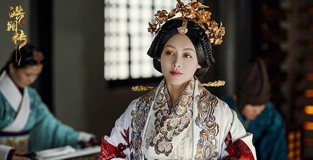  门户|于正签约宁静却不用，重金力捧另一女星，浪花：支持宁静另立门户