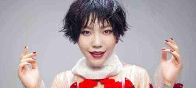  姑娘|90后姑娘吴莫愁被“移出”娱乐圈，时代淘汰一个人从来不会打招呼