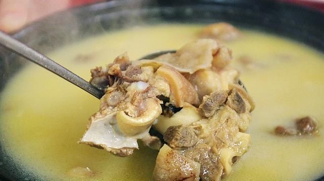  豆腐|精选牛肉煮豆腐、炒回锅羊肉、烩羊脑 、鲜羊肉火锅酒店专业做法