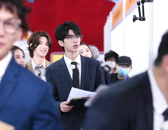  超高|当前最热综艺排行：《这！就是街舞》仅排第3，榜首热度超高！