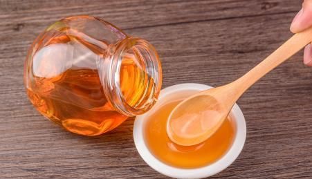  尿酸|女生不想老得快，常吃5种天然“玻尿酸”，排毒养颜不显老