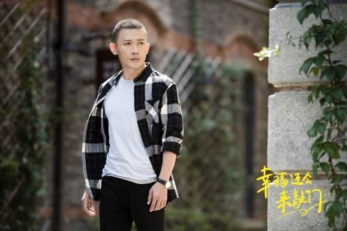  敲门|《幸福还会来敲门》定档，聂远吴谨言再次牵手，江浙两台收视稳了