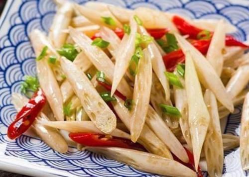 营养|三伏天宁可没肉吃,也要吃这菜,1斤15元,清热润燥,不吃就没了