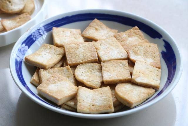  加油|鸡肉别再红烧了，不加油不加水，蒸一蒸馋出口水，比红烧还要美味