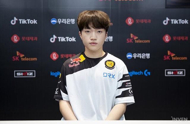  成功|辅助的神？life一场BO3斩获两次MVP，成功的证明了自己