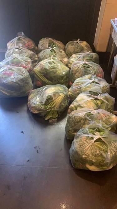 不容|来之不易 不容忘记