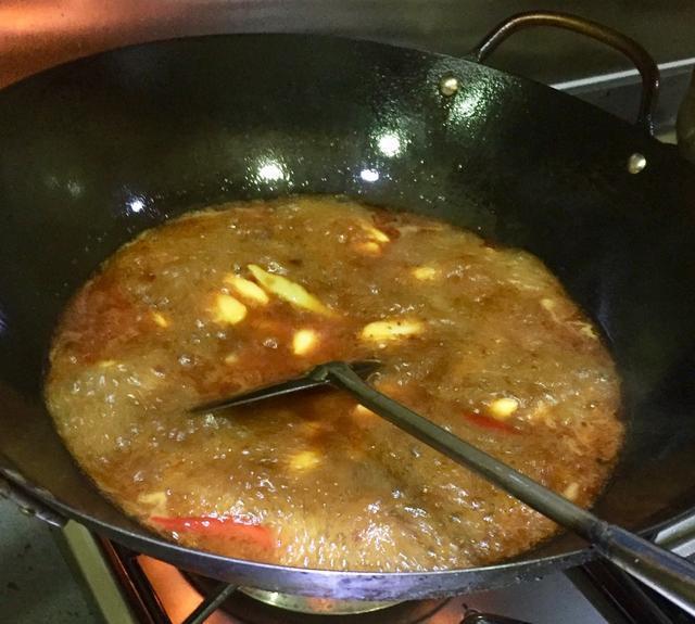 郫县豆瓣酱|泥鳅入锅前怎么处理简单1招,不腥不粘肉质鲜美滑嫩