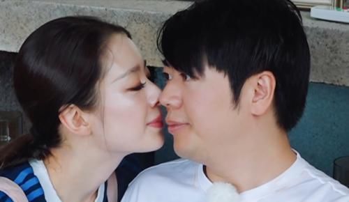  郎朗练琴|郎朗参加综艺节目是因为缺钱？那是因为你不了解他缺失的童年