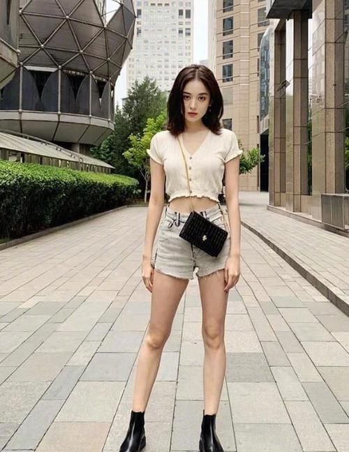  西服|快来Pick她，古力娜扎穿上花色西服，帅得想给她打电话！