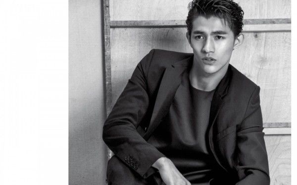  没变|《中餐厅》杀青四年后王俊凯李子峰再同框，人没变但身份不同了