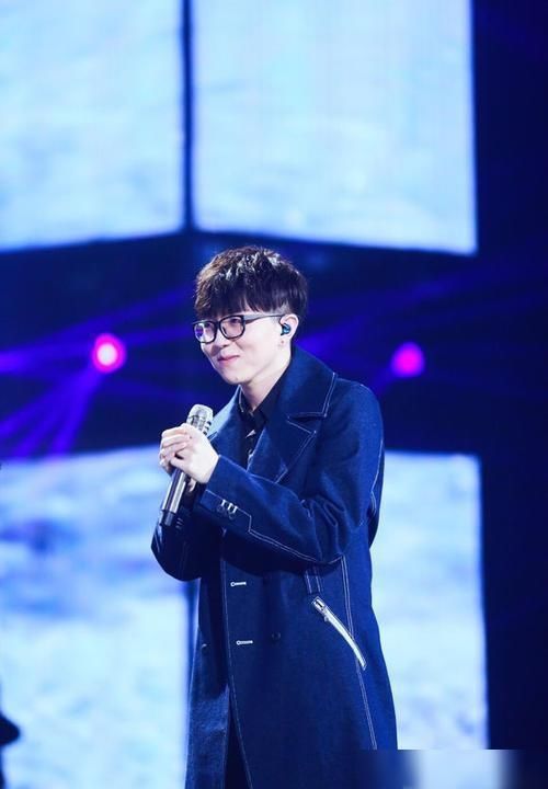  不易|曾经爆火的毛不易，如今综艺都没人缘，为何他如此落寞？