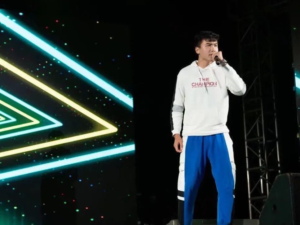 学长共同考|以室友之名