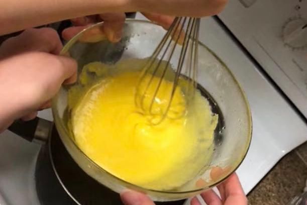 米苏|自制超浓郁的提拉米苏，无需烤箱哦！快来学吧