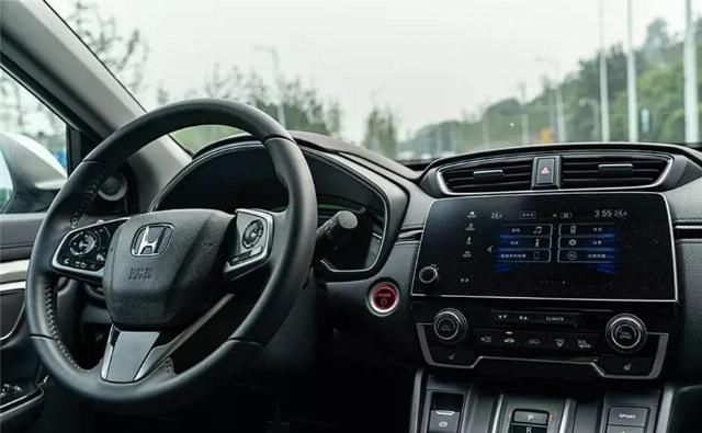 小智|谁才是你心里的白月光?以速度之名,福特锐际对比本田皓影