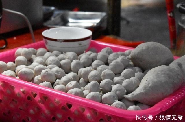 家乡|回家过年,别忘了到这地方逛逛,看看家乡的美食,感受本真的生活