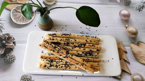 黑芝麻|香脆黑芝麻面包条