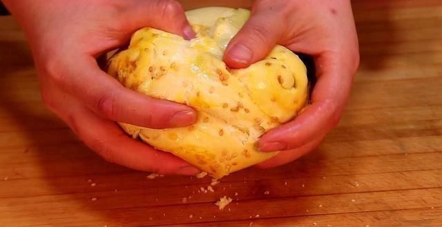 鸡蛋|这才是鸡蛋最好吃做法,看完你也会做,蓬松柔软,吃一次忘不了