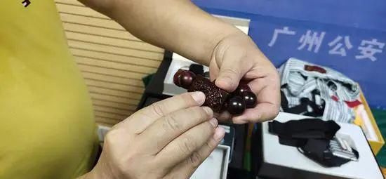 吸顶灯|矿泉水瓶、衣服、家用吸顶灯......这些日常用品可能在偷拍你!