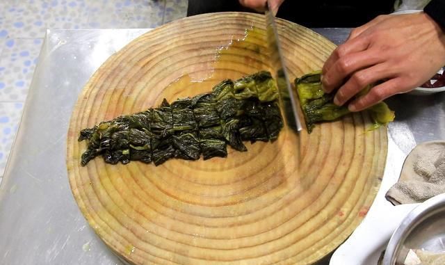  只顾|酸菜鱼别只顾着放酸菜，做好这个步骤汤汁更入味鲜美