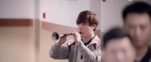  反骨|有“反骨”！这中国选秀逆袭第一国综我服