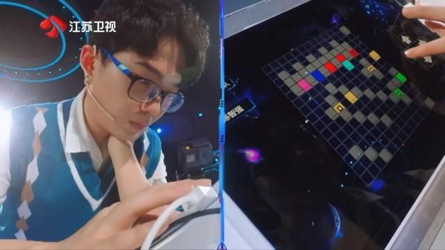  最强|杨易夺取《最强大脑7》脑王之王是打向新赛制最响亮的耳光