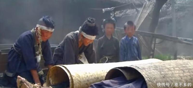 别人|朱元璋将父母埋葬在别人施舍的一块山坡上,谁料想这里竟是龙脉