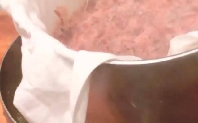 却特别|日本人现场处理“海螺”,做法很独特,味道美味还很香