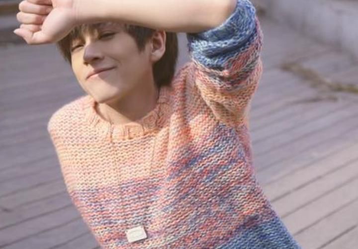  知名度|他是“星二代”，却上了15次《快本》都没火，网友：别挣扎了！