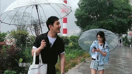  选错|为何《中餐厅》刚播2期就被喷？网友直言，赵丽颖选错综艺