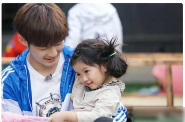  记得|还记得《爸爸去哪儿》的阿拉蕾吗？因太可爱被禁止整容，如今这样