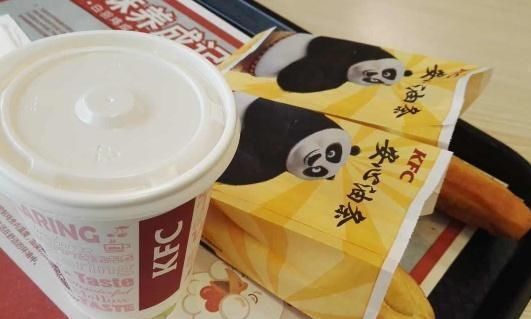 肯德基|肯德基“难吃还贵”的4款食物，土豆泥不算啥，最后1种让人忍不了