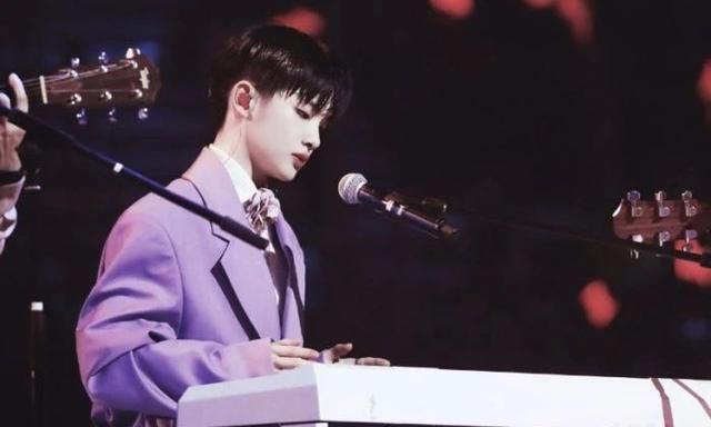 全能|C位本就是全能ACE,希林娜依·高凭啥作中心,把R1SE和NPC放哪?