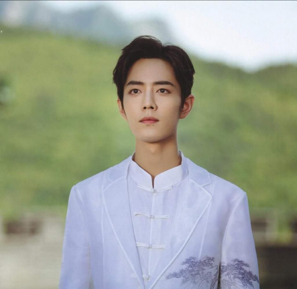 肖战|王一博过23岁生日,超话影响力破两亿,蔡徐坤肖战均破亿!