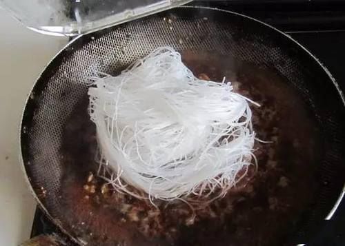  拯救|【今日菜谱】拯救食欲的超级下饭菜：蚂蚁上树！