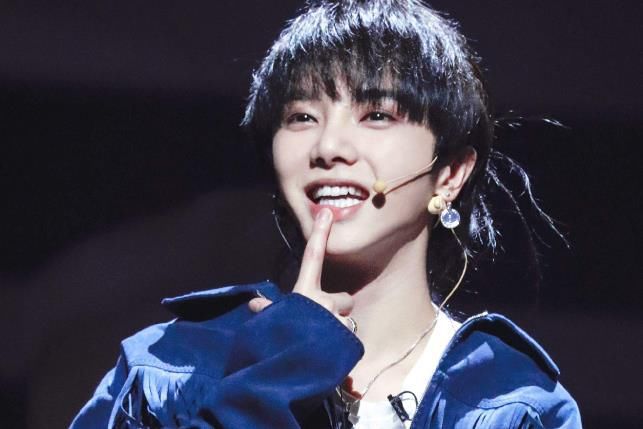  演出|华晨宇在8月有什么节目呈现？这12个字是一种答案