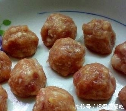 高大|剩米饭不要再炒着吃,教你一招,秒变高大上,老公吵着要吃剩饭?