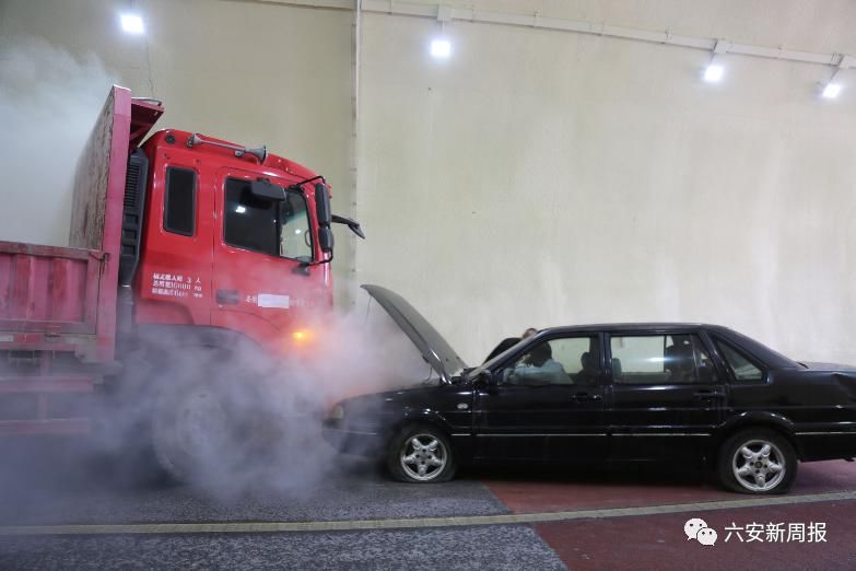  土地|“110，我在霍山县土地岭隧道……”