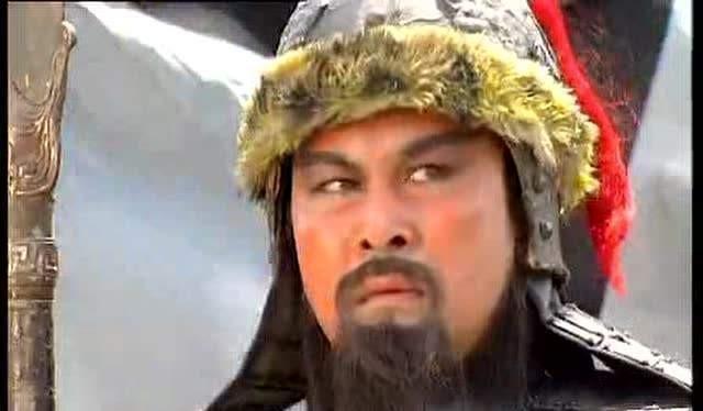 被困|关羽被困土山，大战夏侯惇、许褚和徐晃，以一敌三，胜负如何