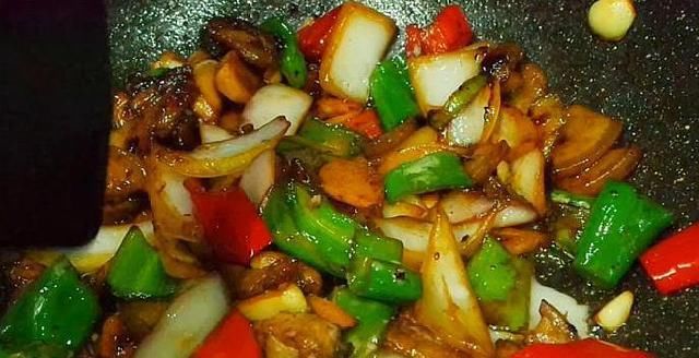  红烧|猪肉别红烧了，教你简单一做，一顿多吃3碗米饭，太香了