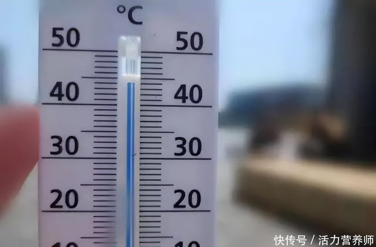 高血压病人夏季如何减药(夏季气温高，高血压患者就可以减药或者不服用药了？了解下真相)