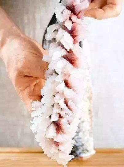 切成|教你切花刀!轻松做出鱿鱼花卷、开背虾、松鼠鱼→