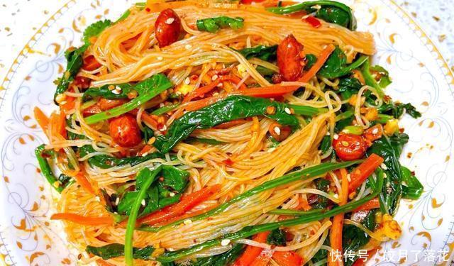 酸辣|懒人厨房——凉拌三丝拌面,酸辣开胃!