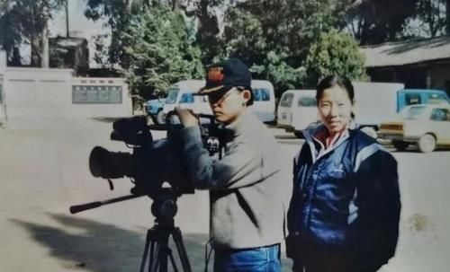 卫视|高考落榜,做过装卸工的孟非,凭什么逆袭成“江苏卫视一哥”?