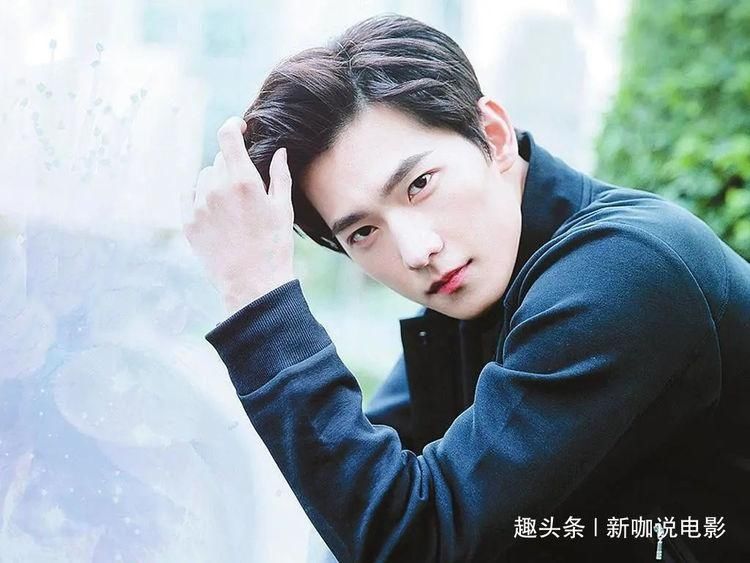  对抗|缺钱了？他时隔5年再上综艺，直接对抗《浪姐》？