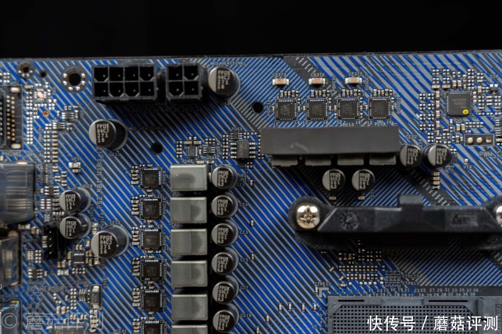 华擎|一块性价比超高的B550主板、华擎B550 Extreme4极限玩家主板 评测