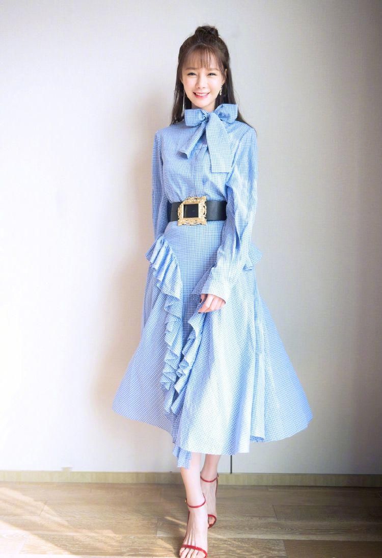  浪姐|靠《浪姐》圈粉的沈梦辰，私下更是穿衣达人，甜美帅气风随意切换