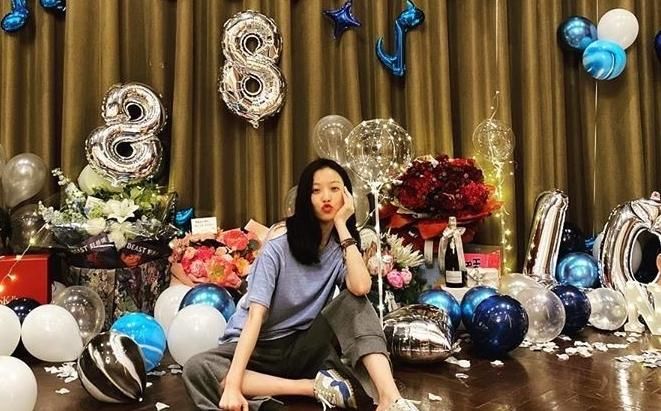 架子|32岁倪妮生日造型公开,素颜出镜毫无架子,这也太接地气了